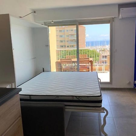 L'Effet Mer, Duplex Sur Le Port Avec Ses 2 Terrasses Vue Mer イエール エクステリア 写真