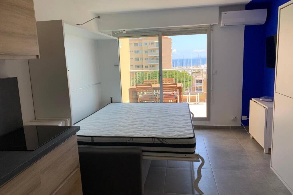 L'Effet Mer, Duplex Sur Le Port Avec Ses 2 Terrasses Vue Mer イエール エクステリア 写真